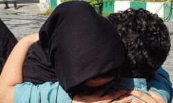 با اقدامات ویژه کارآگاهان آگاهی  خوزستان  کودک ربوده شده شوشتری به آغوش خانواده بازگشت