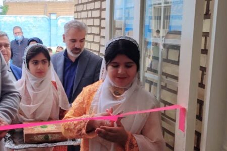 با همت بنیاد قلم چی مدرسه دو کلاسه عشایری در روستای میان پیلان گتوند افتتاح گردید