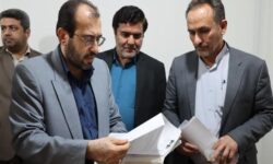 علی دهقانی رییس کل دادگستری خوزستان از مجمتع شماره ۲ دادگاه های  صلح بازدید کرد