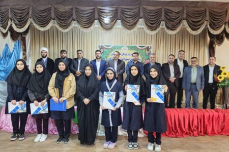 مراسم تقدیر از نخبگان و مقام آوران  جشنواره خوارزمی شهرستان باوی برگزار شد