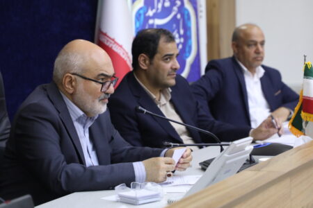 با دستور استاندار خوزستان خروج کالاهای اساسی از مرز استان به خارج کشور ممنوع شد