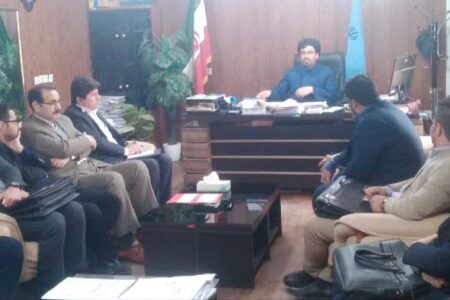 نشست رییس دادگستری مسجدسلیمان و اعضای کانون وکلا برگزار شد/ حجت الاسلام مرعشی : جامعه وکالت  مددکار و همراه دستگاه قضا در اجرای عدالت است