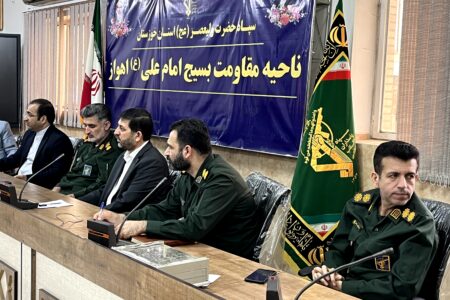 نشست اقتصادی مجمع بسیجیان  با حضور محمد امیر نماینده مجلس شورای اسلامی