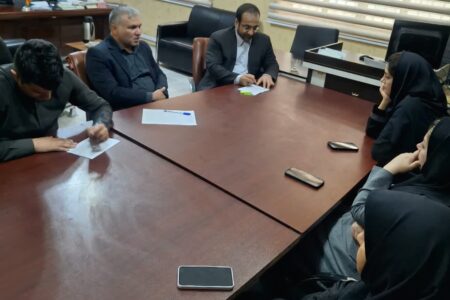 نشست تخصصی  مسئول مجمع بسیجیان ناحیه مقاومت بسیج امام علی(ع) اهواز و  رییس اداره تعاون، کار و رفاه اجتماعی اهواز برگزار شد