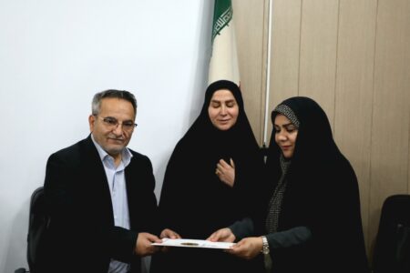 آیین معارفه زینب پارسا فخر به عنوان سرپرست اداره کل امور بانوان استانداری خوزستان برگزار شد