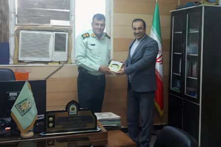 دیدار رئیس مجمع بسیجیان ناحیه امام علی(ع) با رئیس پلیس پیشگیری کلانشهر اهواز