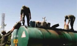 رئیس پلیس امنیت اقتصادی فرماندهی انتظامی خوزستان : ۴۸ هزار لیتر نفت خام قاچاق در اهواز کشف شد