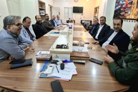 نشست هیئت رئیسه مجمع بسیجیان ناحیه امام علی(ع) اهواز با رئیس مجمع عالی بسیجیان خوزستان
